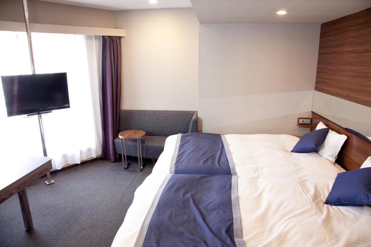 Hotel Il Credo Гифу Екстериор снимка